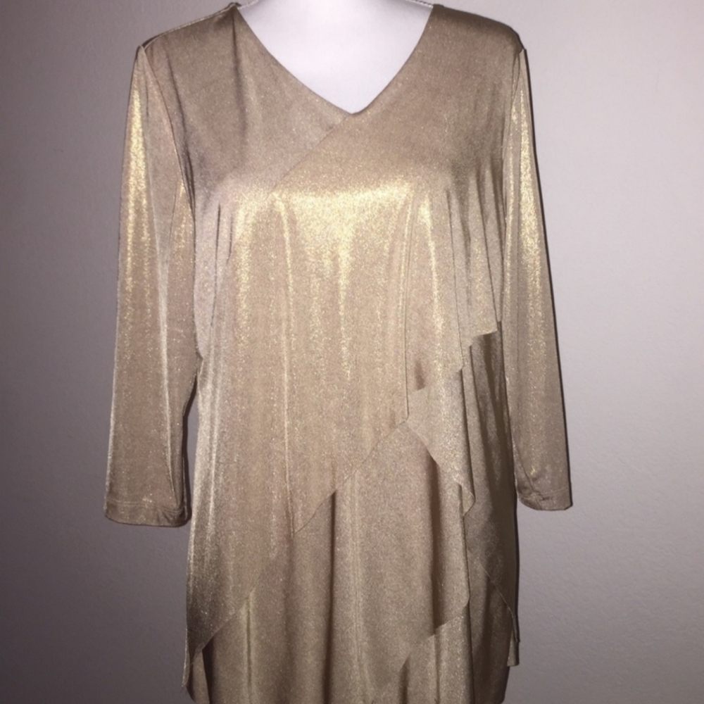 Gold Chico’s top -nwt Size 3